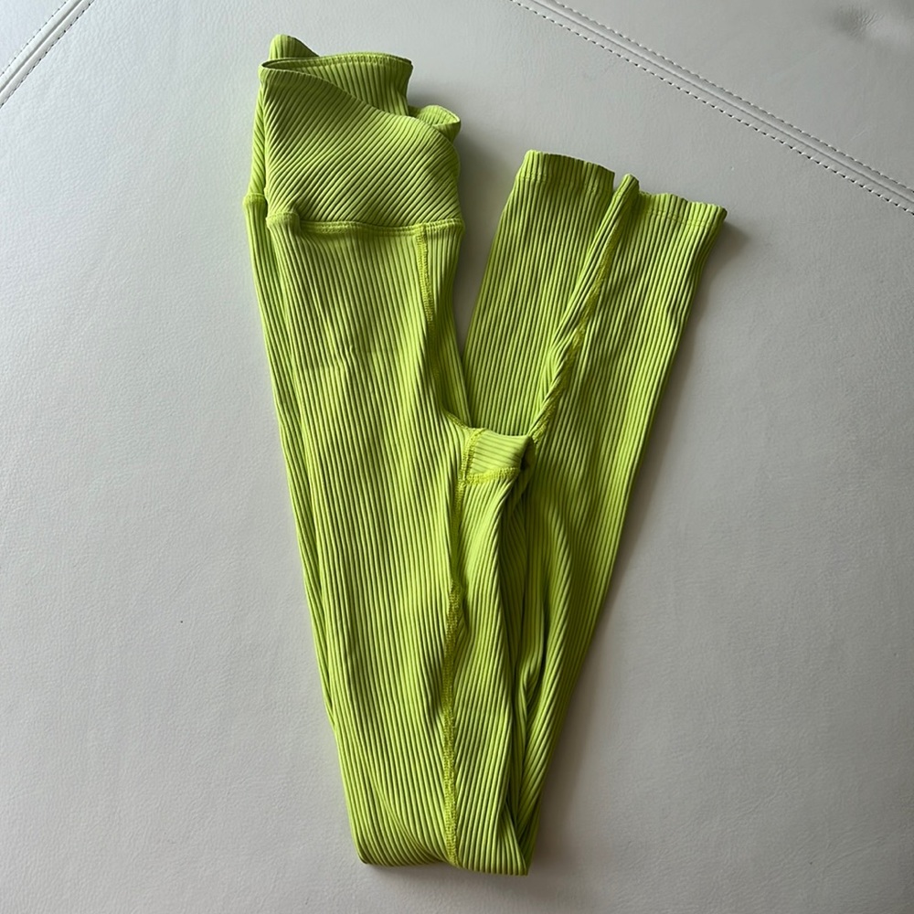 Year of ours neon green Veronica legging - XS